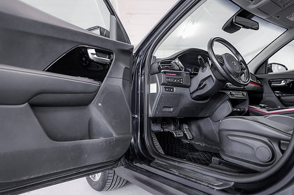 Kia Niro 11 of 30