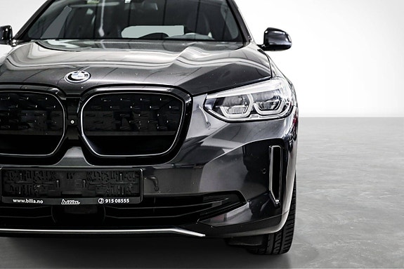 BMW iX3 3 of 24