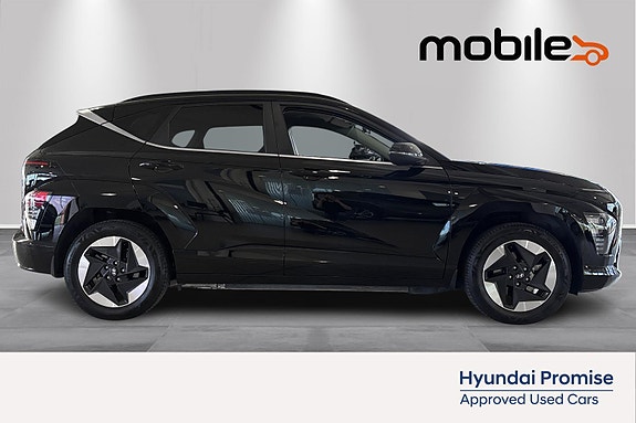 Hyundai Kona 2 of 24