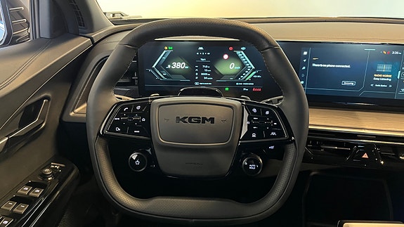 KGM Musso EV 14 of 30