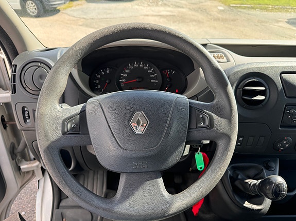 Renault Master 10 of 12