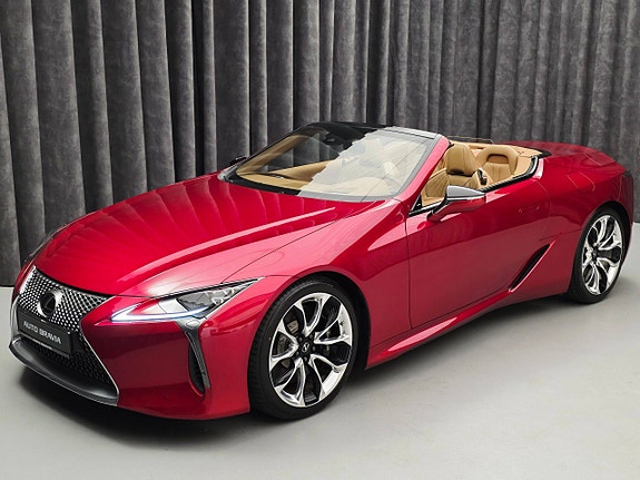 Lexus LC500 10 of 30