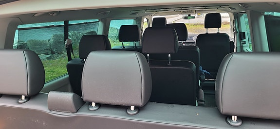 Volkswagen Caravelle 17 of 30