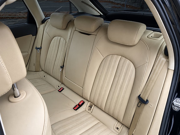 Audi A6 15 of 19