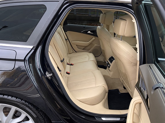 Audi A6 14 of 19