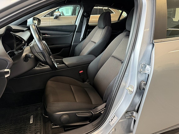 Mazda 3 11 of 28