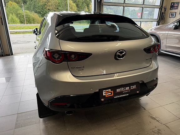 Mazda 3 5 of 28