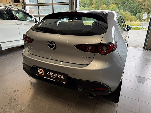 Mazda 3 6 of 28