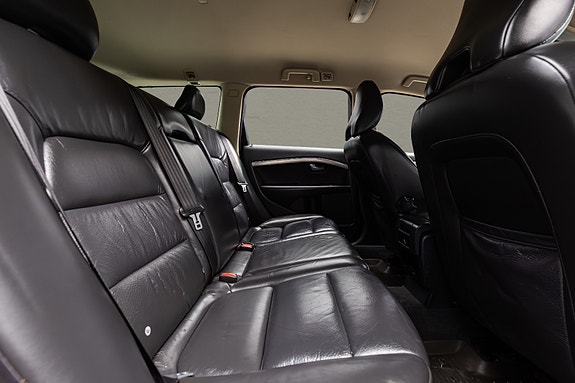 Volvo V70 29 of 30