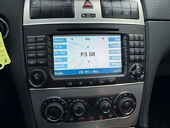 Mercedes-Benz CLK280 15 of 16