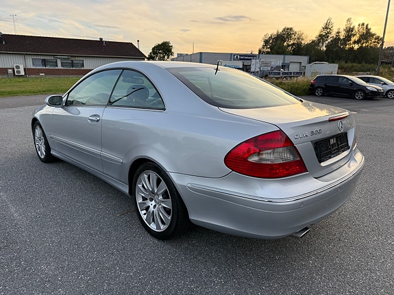 Mercedes-Benz CLK280 7 of 16