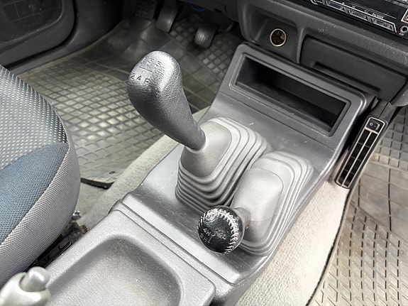 Mitsubishi L200 15 of 21