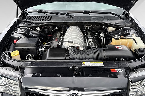 Chrysler 300C 12 of 23