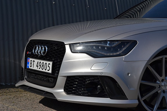 Audi RS6 2 of 30