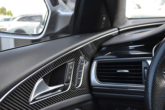 Audi RS6 25 of 30