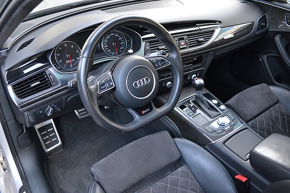 Audi RS6 12 of 30