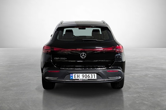 Mercedes-Benz EQA250+ 7 of 26