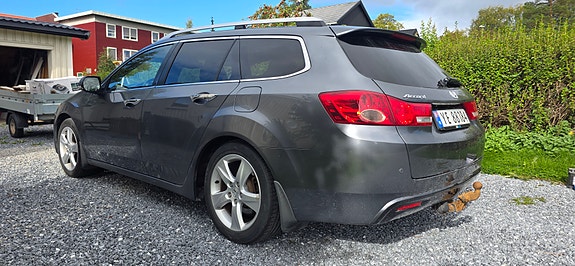Honda Accord 5 of 29