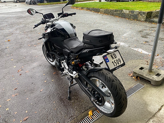 BMW F 900 R 4 of 24
