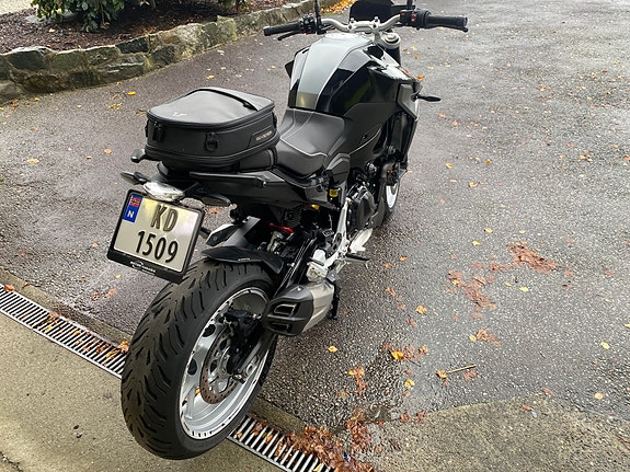 BMW F 900 R 3 of 24