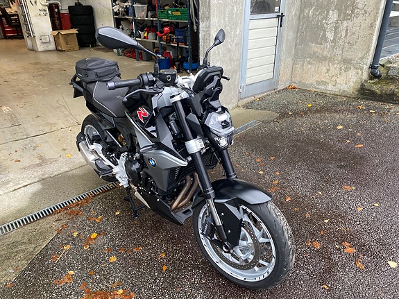 BMW F 900 R 6 of 24