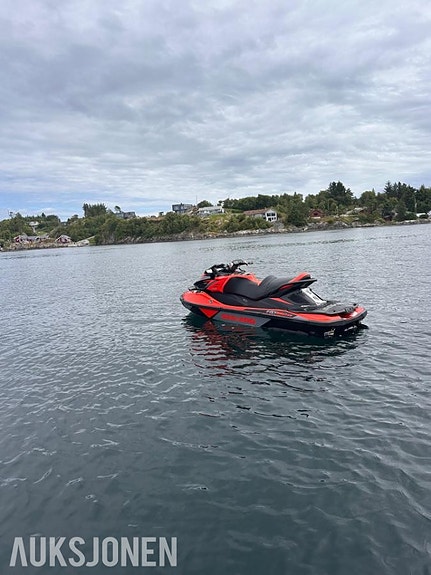 2016 SeaDoo 260 rs Rxt 4 of 8