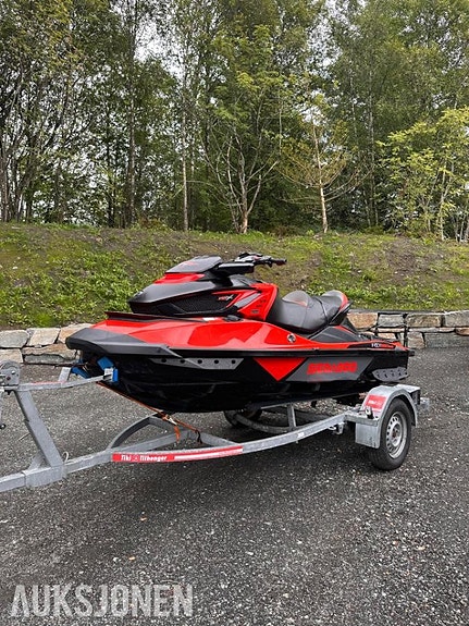 2016 SeaDoo 260 rs Rxt 5 of 8