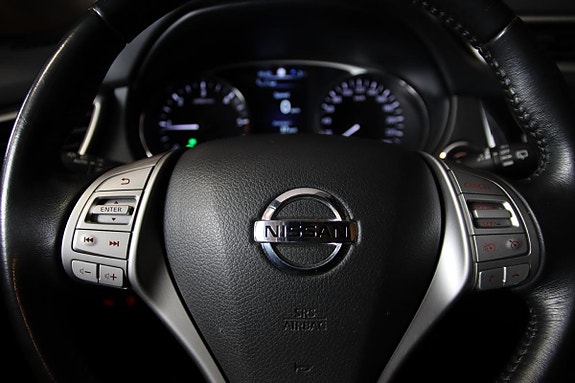 Nissan X-Trail 16 of 27