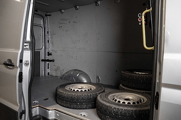 Volkswagen Crafter 13 of 25