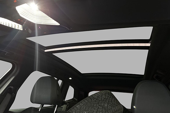 BMW iX3 14 of 17