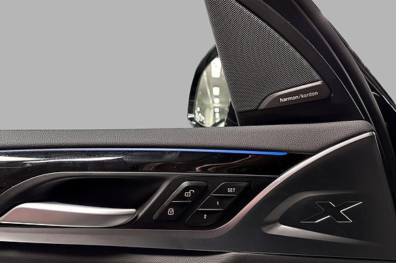 BMW iX3 16 of 17