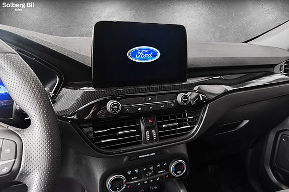 Ford Kuga 28 of 30