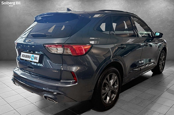 Ford Kuga 4 of 30