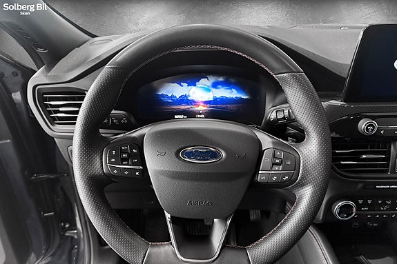 Ford Kuga 27 of 30