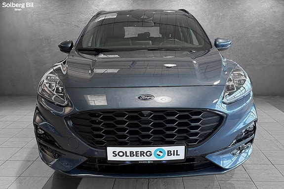 Ford Kuga 2 of 30
