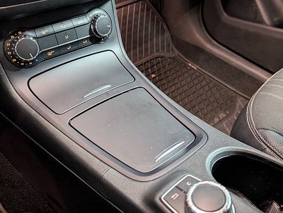 Mercedes-Benz B200 17 of 23