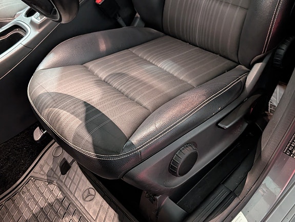Mercedes-Benz B200 11 of 23