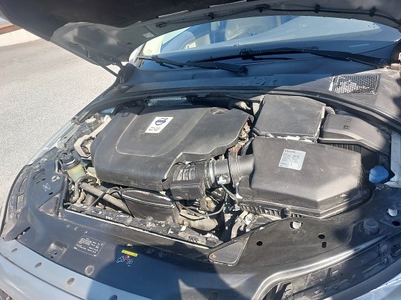 Volvo V70 4 of 7