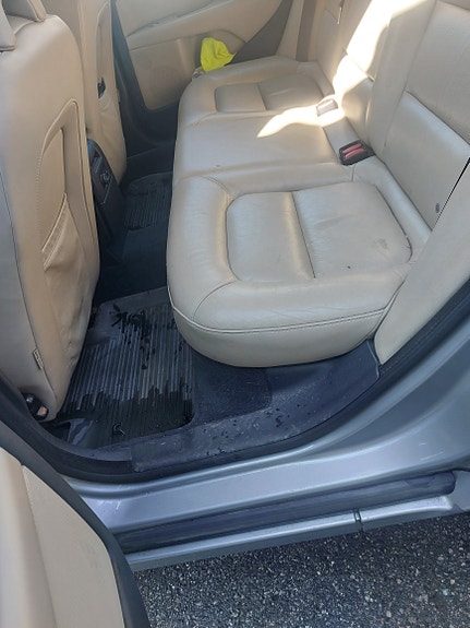 Volvo V70 7 of 7
