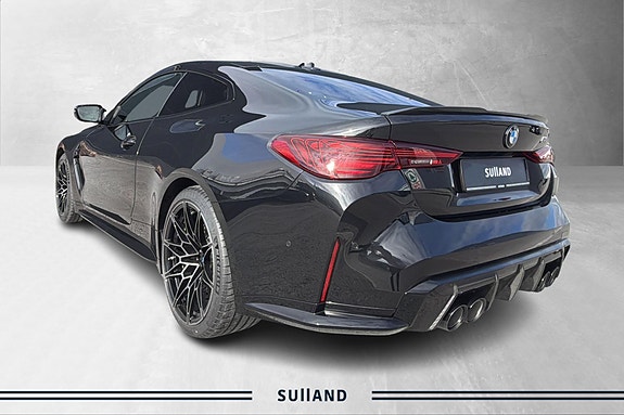 BMW M4 4 of 30