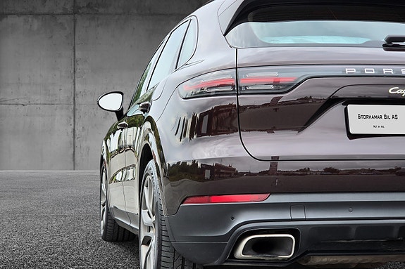 Porsche Cayenne 8 of 30