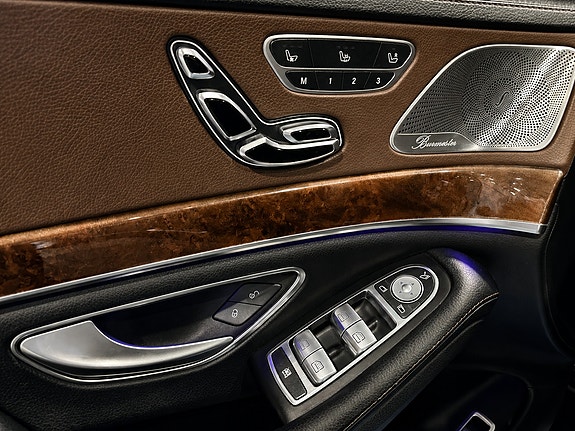 Mercedes-Benz S300 17 of 30