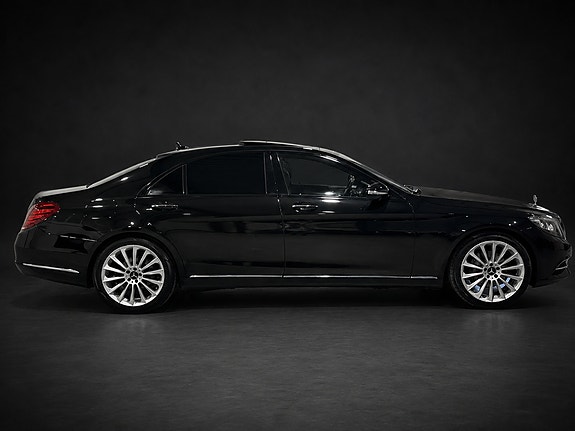 Mercedes-Benz S300 13 of 30