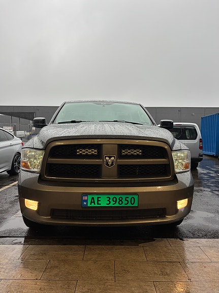 Dodge RAM 2 of 16