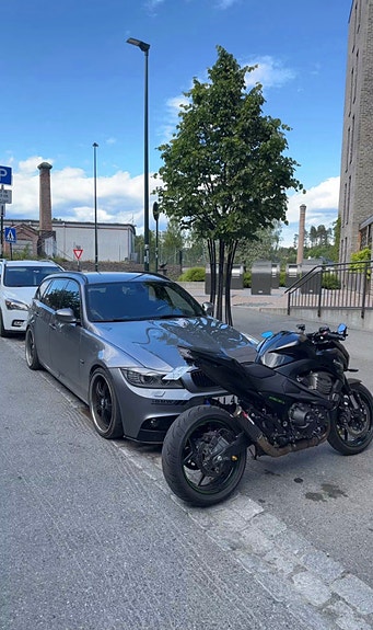 Kawasaki Z 800 3 of 6