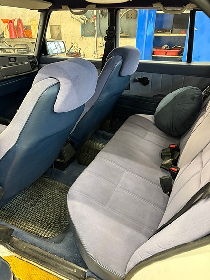 Saab 900 15 of 17