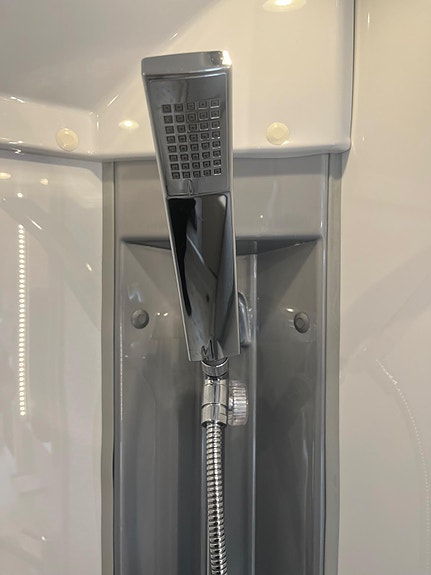 Dethleffs Dethleffs Nomad 560 FMK - SNOW - HELÅRSVOGN ALDE | GULVV 27 of 30