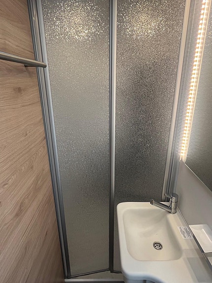 Dethleffs Dethleffs Nomad 560 FMK - SNOW - HELÅRSVOGN ALDE | GULVV 24 of 30