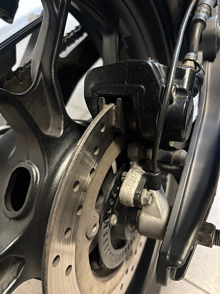 Yamaha XSR 125 6 of 10