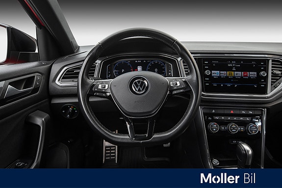 Volkswagen T-Roc 22 of 30